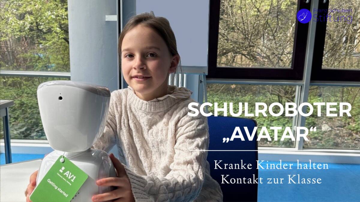 Franz-Schubert-Stiftung spendet Schulroboter „Avatar“